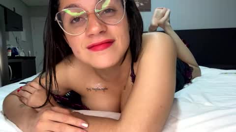 Snapshot of miahale chatting on 12.21.24 Ms Mia  Owner Of  Your Mind online show from 12.21.24