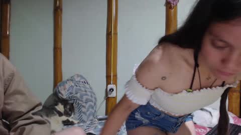 Mia  Sam online show from 02.19.25