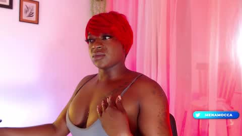 Snapshot of miaknox chatting on 01.21.25 Mia online show from 01.21.25