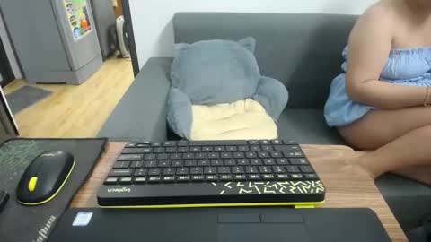 Snapshot of mialala205221 chatting on 10.13.25 Mia online show from 10.13.25