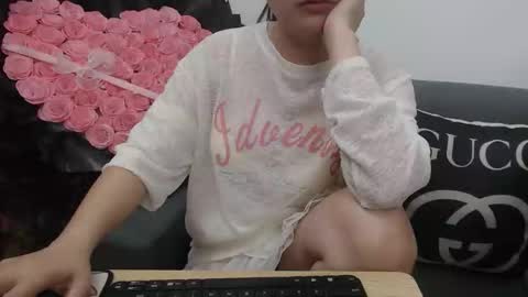 Snapshot of mialala205221 chatting on 10.26.25 Mia online show from 10.26.25