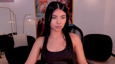 Call me Mia  online show from 05.18.26