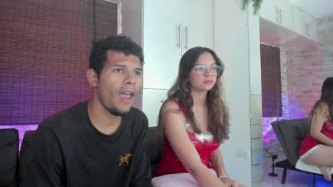 Mia online show from 12.16.24