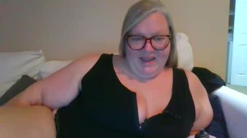 Snapshot of miamarie555 chatting on 01.18.26 Miamarie555 online show from 01.18.26