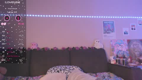 Snapshot of miamiameow chatting on 01.27.25 Mia online show from 01.27.25