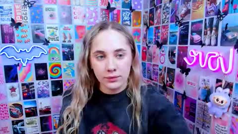 Snapshot of miamilas chatting on 02.26.26 miamilas online show from 02.26.26