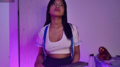 Snapshot of miamiller188 chatting on 11.10.25 Mia Miller online show from 11.10.25