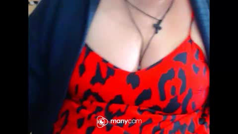 Snapshot of miamimistress chatting on 01.17.26 maya online show from 01.17.26