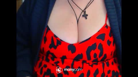 Snapshot of miamimistress chatting on 02.02.26 maya online show from 02.02.26