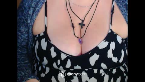 Snapshot of miamimistress chatting on 02.18.26 maya online show from 02.18.26