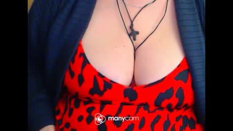 Snapshot of miamimistress chatting on 02.25.26 maya online show from 02.25.26