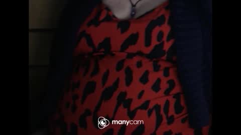 Snapshot of miamimistress chatting on 05.16.26 maya online show from 05.16.26