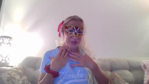 miamitransgirl305 online show from 04.04.26