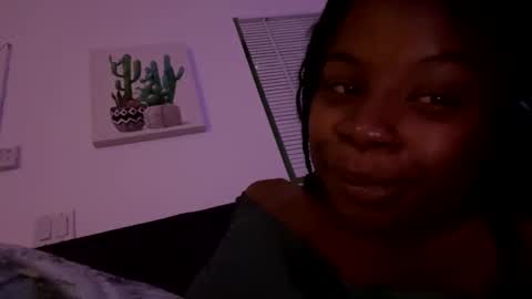 Snapshot of miamiworld chatting on 01.07.25 MiamiWorld online show from 01.07.25