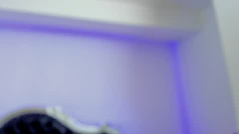 Snapshot of miamontoya chatting on 01.17.25 Mia -5 7001400 Follow online show from 01.17.25