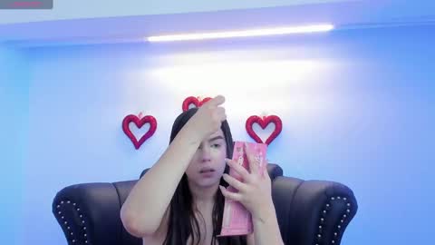 Snapshot of miamontoya chatting on 02.24.25 Mia -5 7001400 Follow online show from 02.24.25