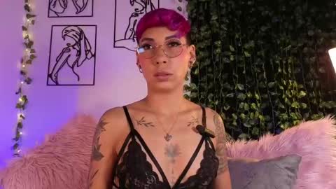 Mia Morgann online show from 10.08.25