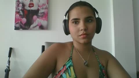 Mia Peyton   online show from 09.11.25