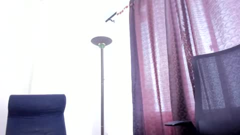 Mia Milf online show from 05.29.26