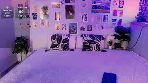 miarommano online show from 07.17.26