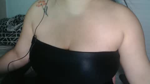 Snapshot of miasp chatting on 01.28.25 MiaSP online show from 01.28.25