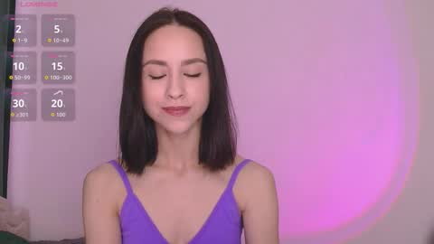 Mia online show from 10.11.25