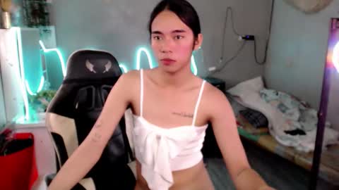 Mia online show from 02.26.26