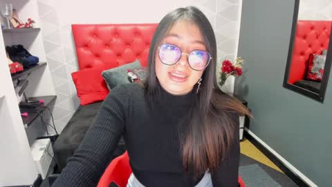 M I A W I L S online show from 01.30.25