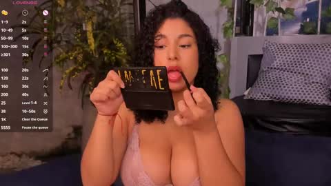 Mia online show from 01.03.25