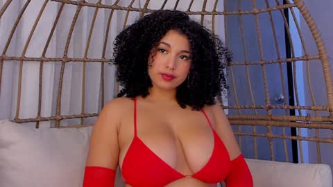 Mia online show from 01.18.25