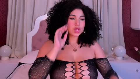 Mia online show from 01.24.25