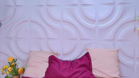 Mia online show from 01.27.25