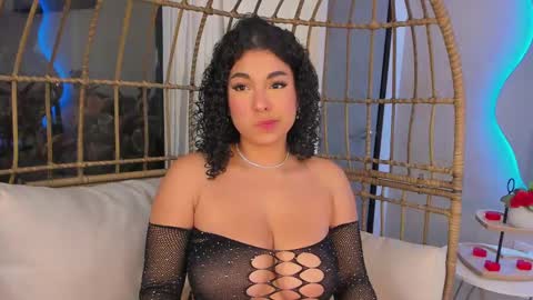 Mia online show from 02.13.25