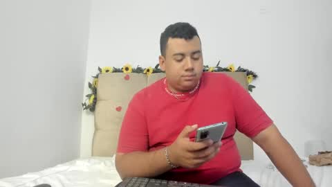 Snapshot of michael_and_sharon chatting on 02.27.25 Micky and Sharon online show from 02.27.25