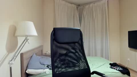 Snapshot of michael_birkin chatting on 12.31.24 Michael Birkin online show from 12.31.24