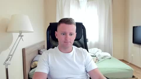 Snapshot of michael_birkin chatting on 02.28.25 Michael Birkin online show from 02.28.25