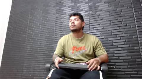 Michael Daviss online show from 02.06.25