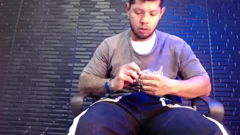 Michael Daviss online show from 03.08.25