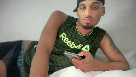 Snapshot of michael_jordanx chatting on 01.25.25 Angel online show from 01.25.25