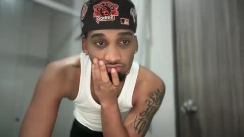 Snapshot of michael_jordanx chatting on 03.03.25 Angel online show from 03.03.25