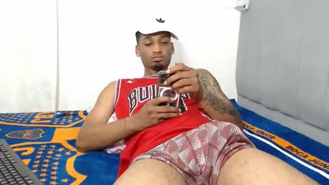 Snapshot of michael_jordanx chatting on 02.11.26 Angel online show from 02.11.26