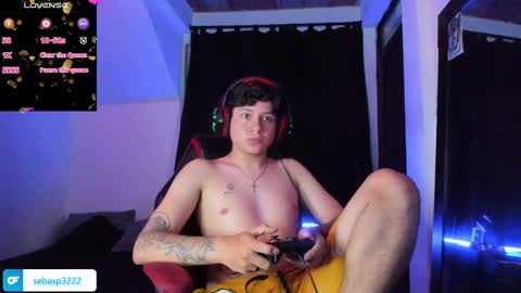 Snapshot of michael_kendall0 chatting on 12.25.24 michael independent model  online show from 12.25.24