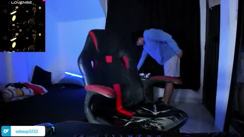 Snapshot of michael_kendall0 chatting on 01.04.25 michael independent model  online show from 01.04.25