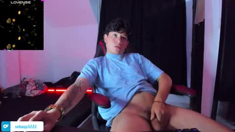 Snapshot of michael_kendall0 chatting on 01.10.25 michael independent model  online show from 01.10.25