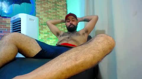 MICHAEL online show from 11.03.25