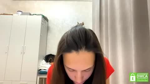 Snapshot of michaeleanidi chatting on 08.08.26 Milana online show from 08.08.26