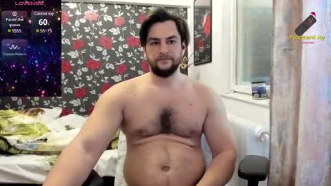 Snapshot of michaelragnar90 chatting on 01.27.25 michaelragnar90 online show from 01.27.25