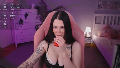 Kate online show from 09.30.25