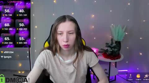 michele_mack online show from 01.13.25