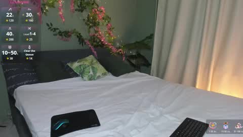 michele_mack online show from 12.05.25